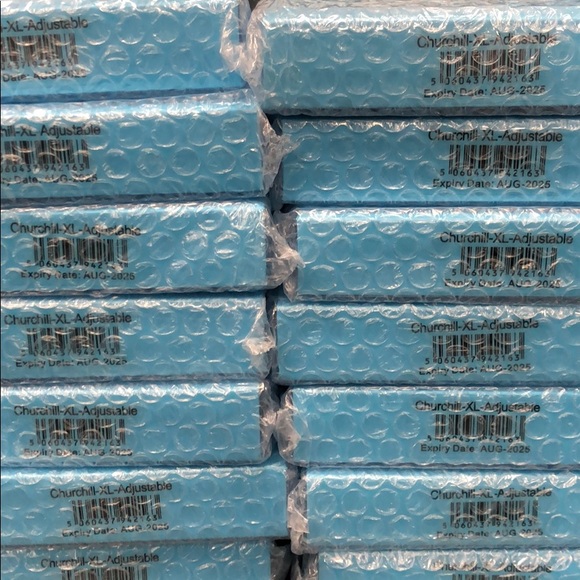 CAMBRIDGE MASK CO PRO CHURCHILL - Picture 10 of 10